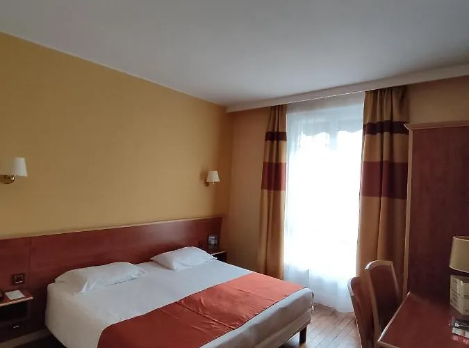 Vauban 3* بريست