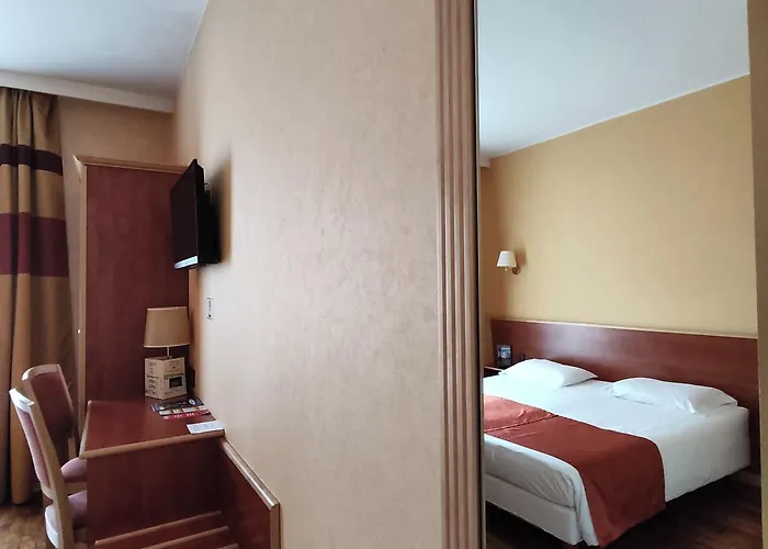 Vauban 3* بريست