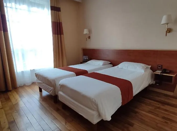 Готель Vauban Брест